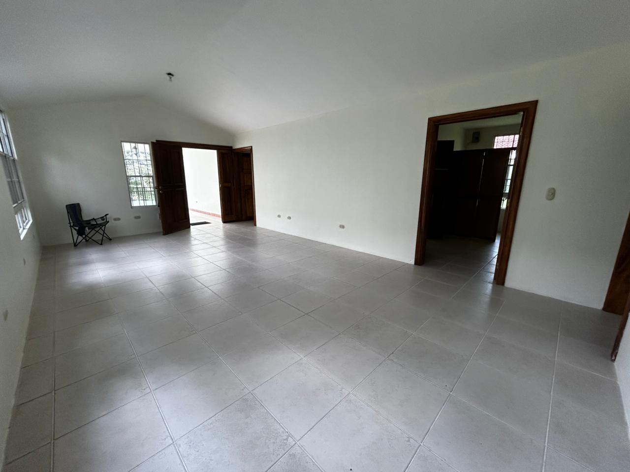 Casa en Venta Residencial la Montaña II