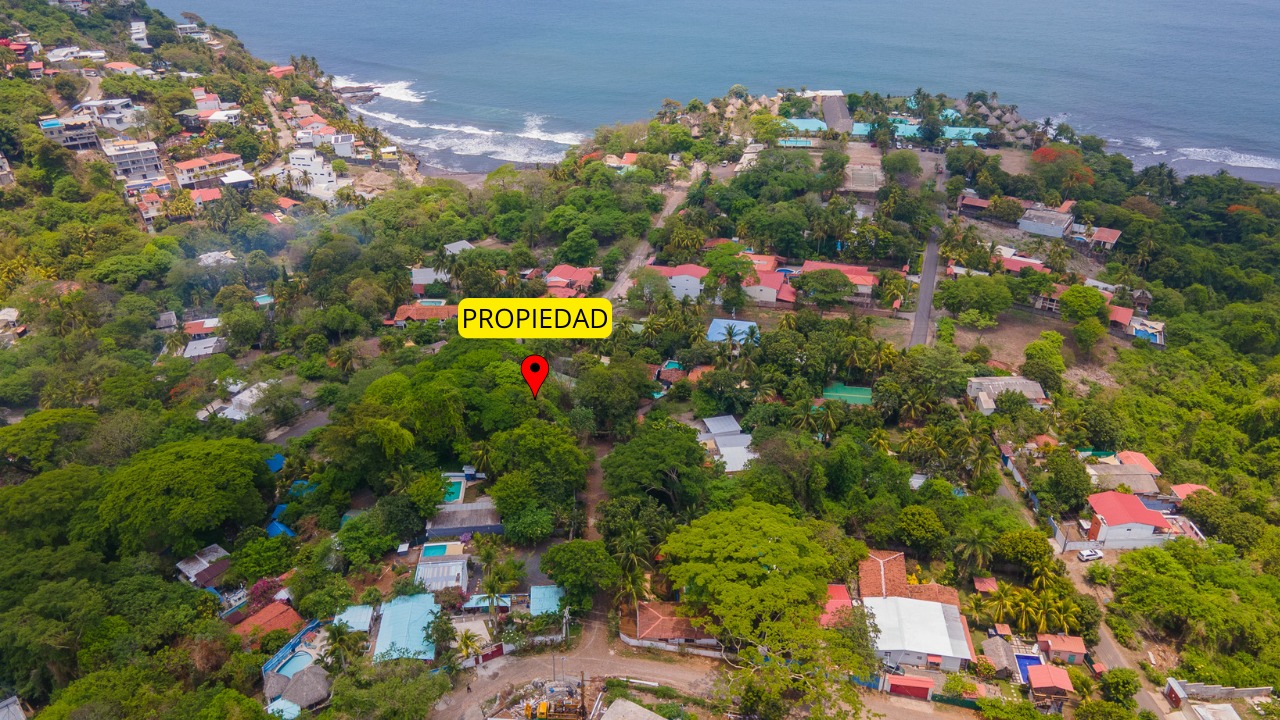 Se vende terreno en Club Atami